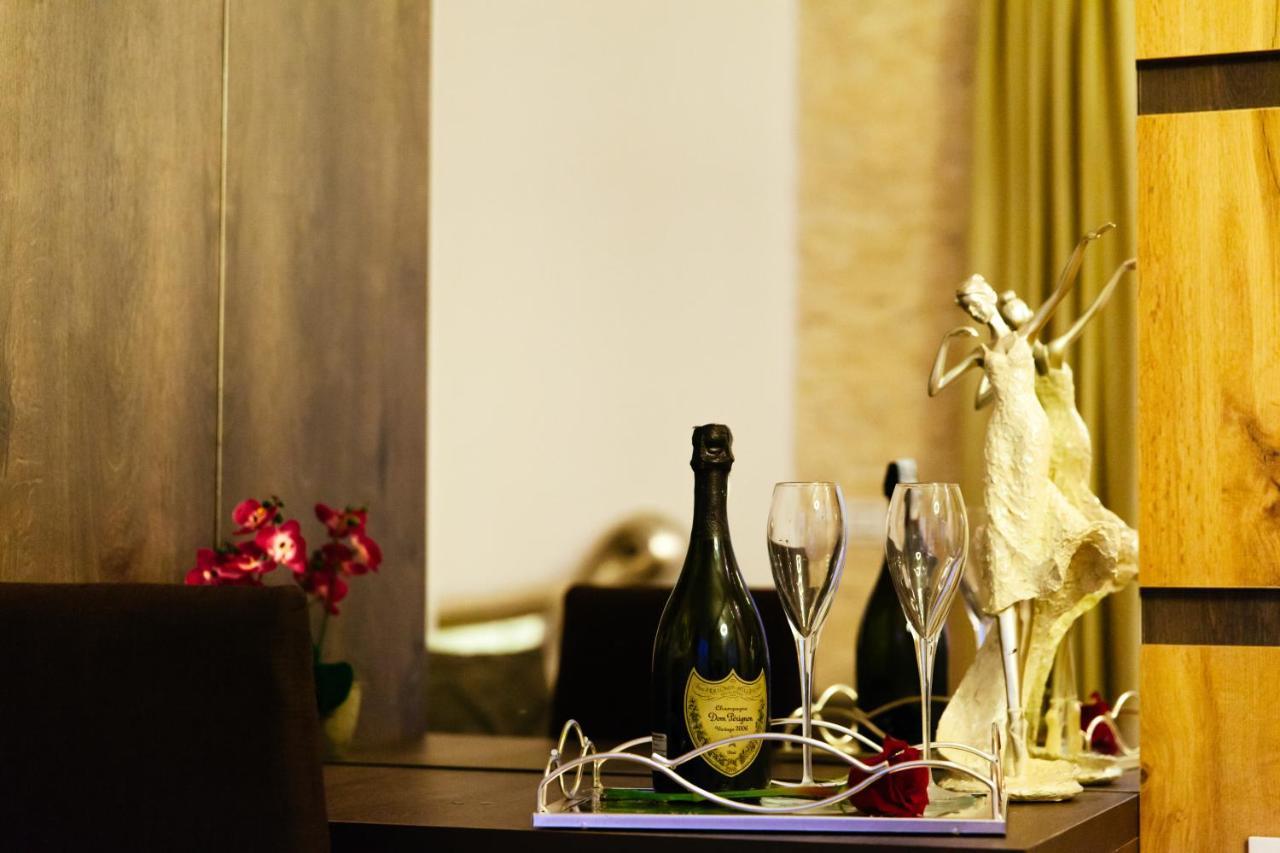 Hotel Platinum Ulcinj Eksteriør billede